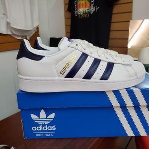 Adidas superstar